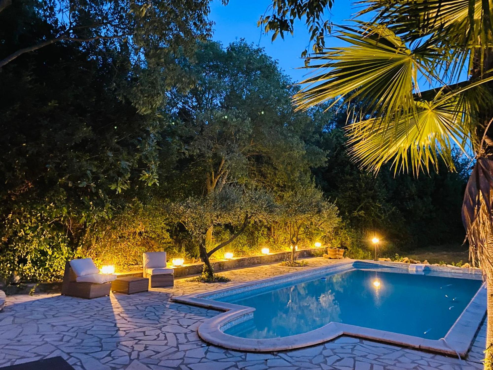 Magnifique Villa Typique Du Sud Avec Piscine Privee Et Jardin Mediterraneen Saint-Vincent-de-Barbeyrargues Bagian luar foto