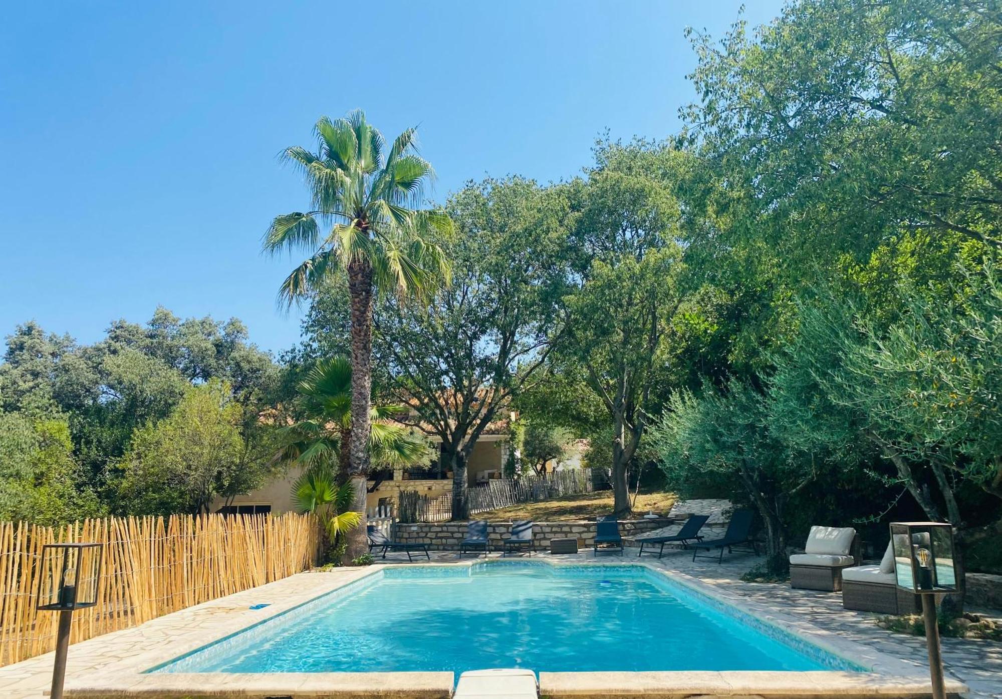 Magnifique Villa Typique Du Sud Avec Piscine Privee Et Jardin Mediterraneen Saint-Vincent-de-Barbeyrargues Bagian luar foto